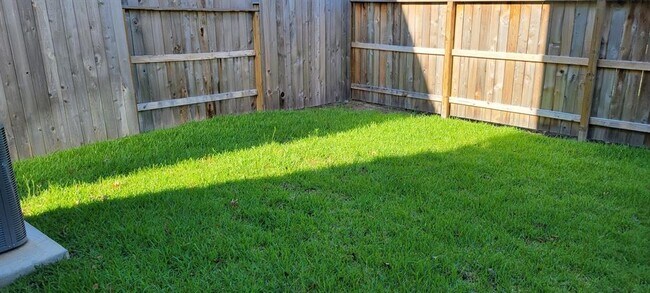 Building Photo - 579 Dry Fork Ln