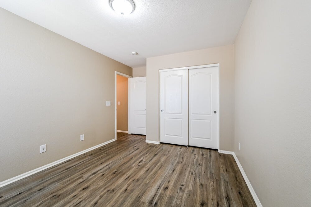 Building Photo - 28414 N 25th Ave