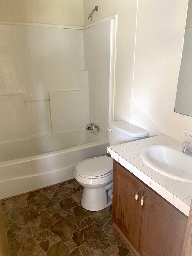 Building Photo - 4030 Deziel Ct