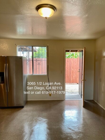 Building Photo - 3065 1/2 Logan Ave