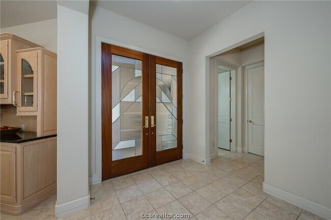 Building Photo - 4776 Stonebriar Cir