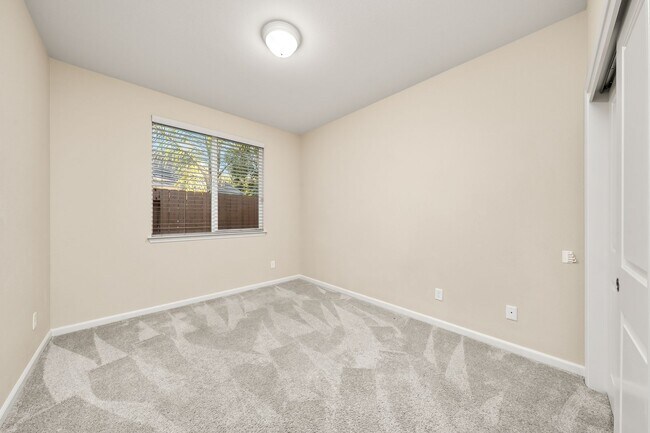 Building Photo - 7405 Rothschild Ct
