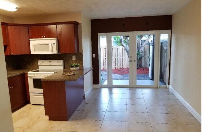 Primary Photo - 3680 SW 59th Ave