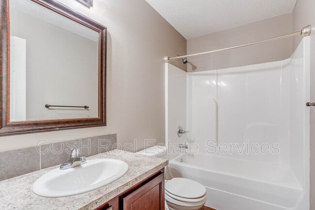 Building Photo - 1054 E Karla Ct