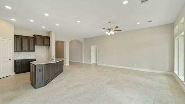 Building Photo - 1335 Paradise Creek Ln