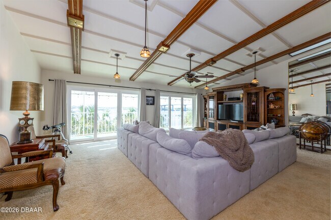 Building Photo - 3602 S Peninsula Dr