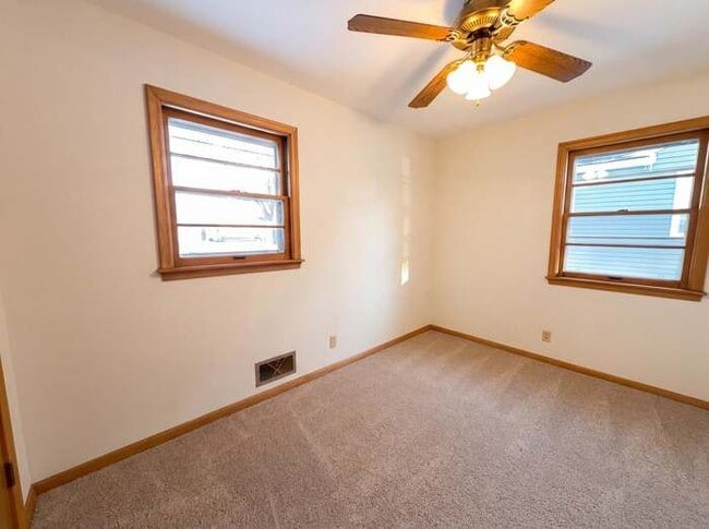 Building Photo - 973 Bidwell St