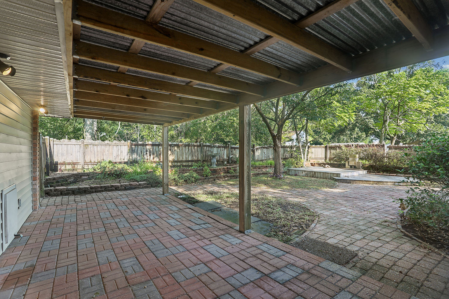 Back Patio - 11461 Gator Ln