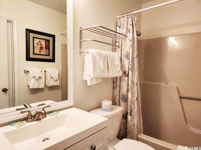 Building Photo - 177 Club Cir