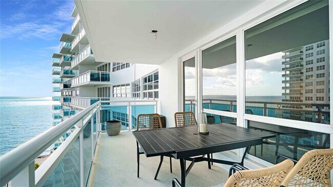Building Photo - 3430 Galt Ocean Dr