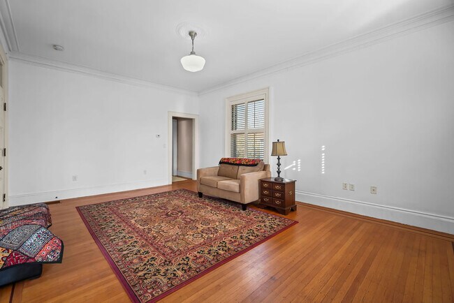 Large Living Room - 1447 Westminster St