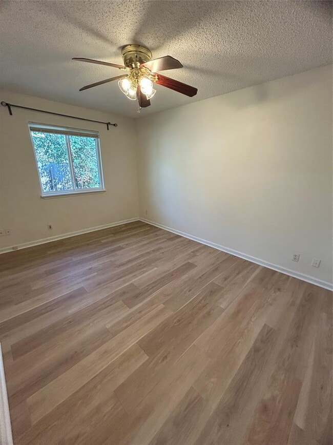 Building Photo - 2018 Gathright Cove