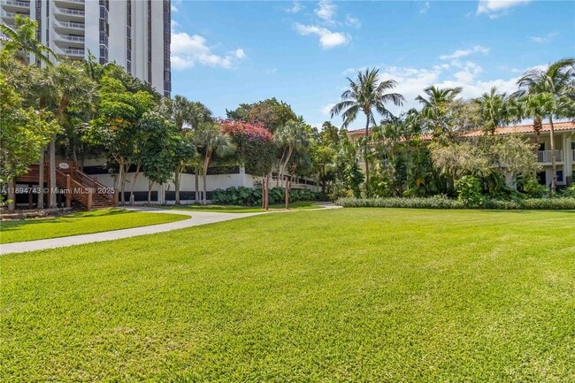 Building Photo - 3023 NE Quayside Ln