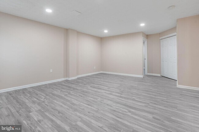 Building Photo - 3671 Waterwheel Square