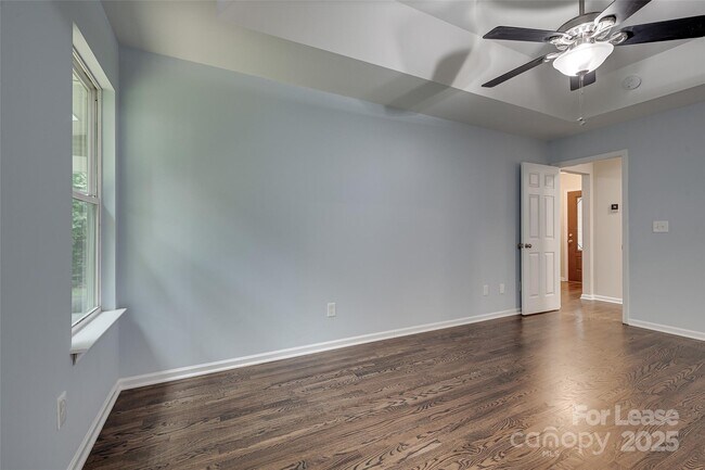 Building Photo - 4624 Waterbell Ln