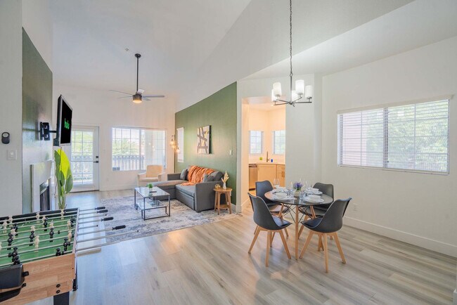 Building Photo - 7900 E Princess Dr