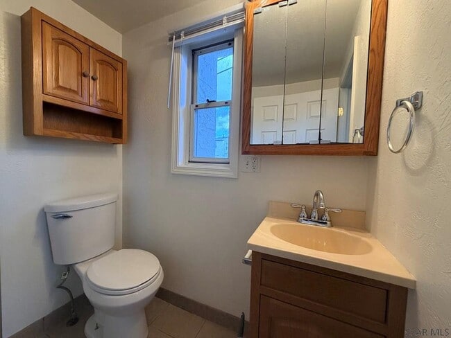 Building Photo - 907 Old Scalp Ave