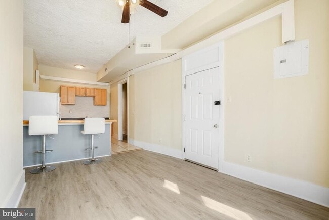 Building Photo - 471 Florida Ave NW