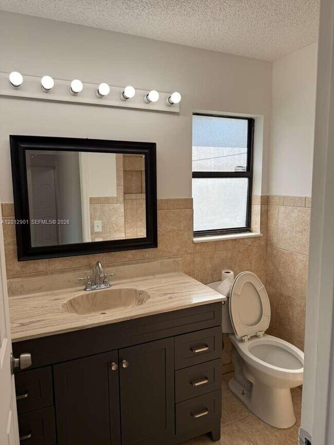Building Photo - 7403 Winter Garden Pkwy