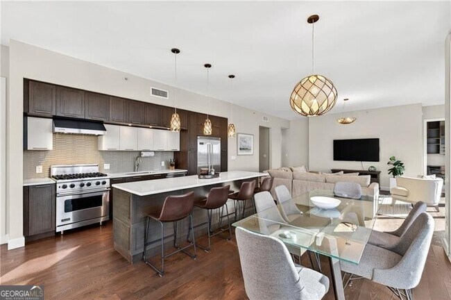 Building Photo - 1820 Peachtree St NW