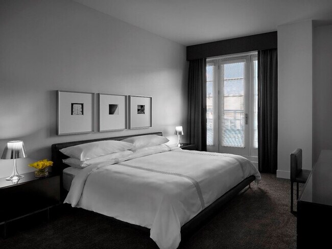 Building Photo - 701 18th St NW