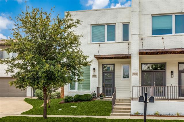 Building Photo - 402 Templeton Dr