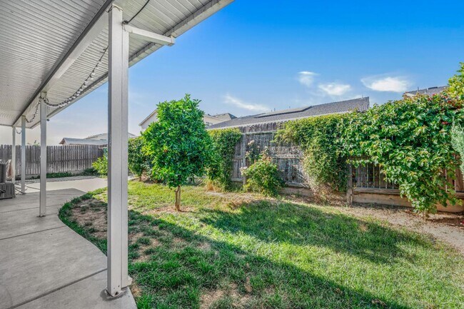 Building Photo - Newly Built Lennar Home in Northwest Fresno