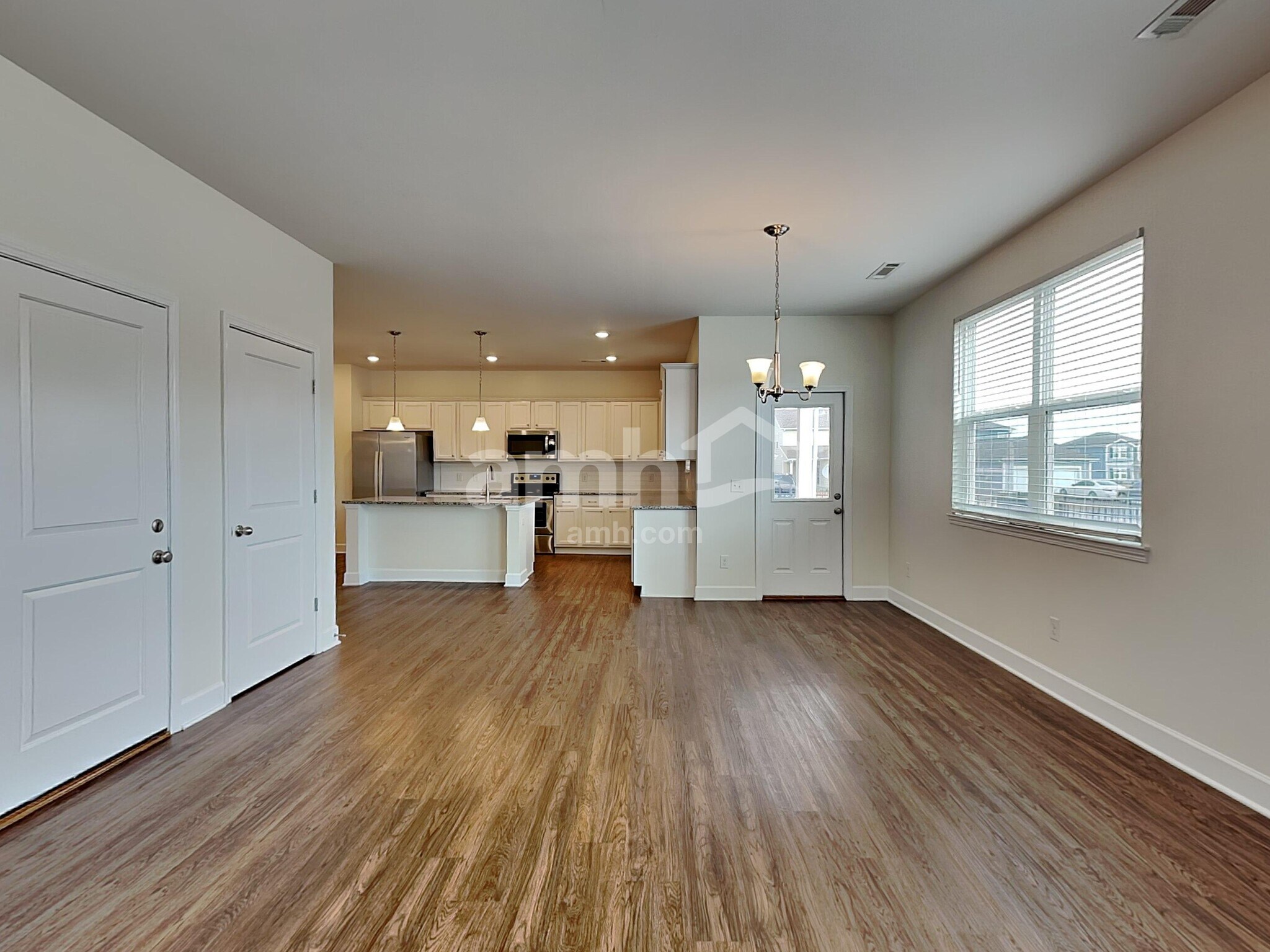 Building Photo - 5310 Lake Maxwell Dr