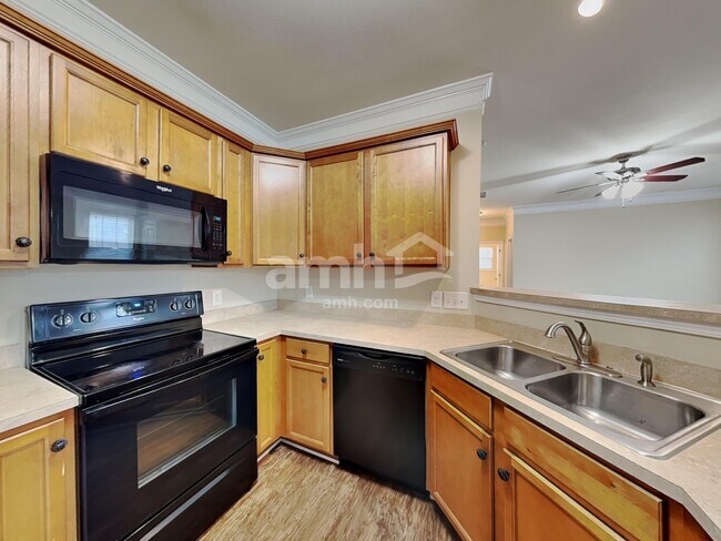 Building Photo - 114 Fining Ct