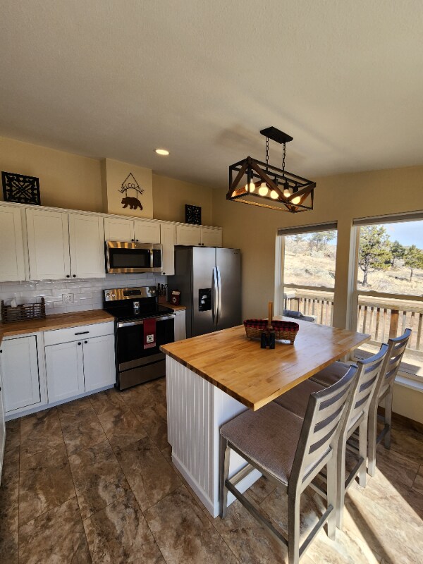 Building Photo - 4520 Davis Ranch Rd