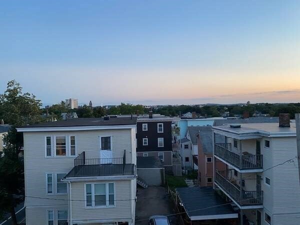 Building Photo - 50 Lowell St