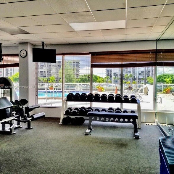 Building Photo - 3000 S Ocean Drive Unit 510