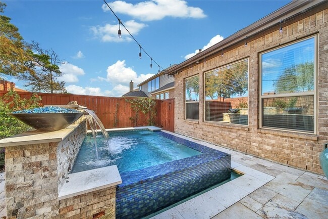 Building Photo - 22714 Alderdale Ln