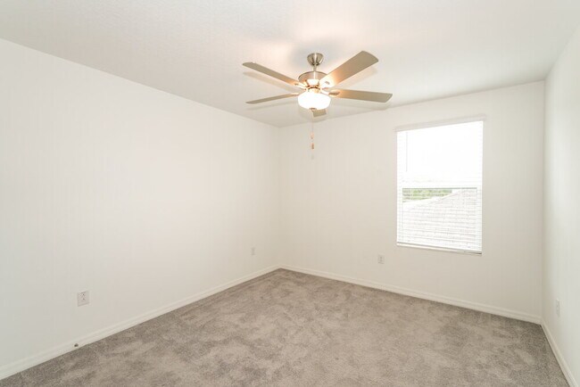 Building Photo - 17954 Blissful Stars Dr