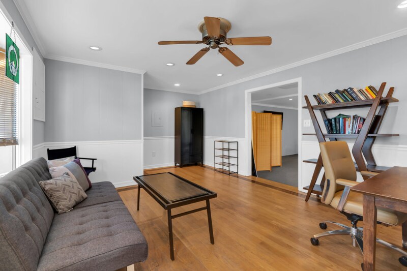 Building Photo - 51 Laurel Ave