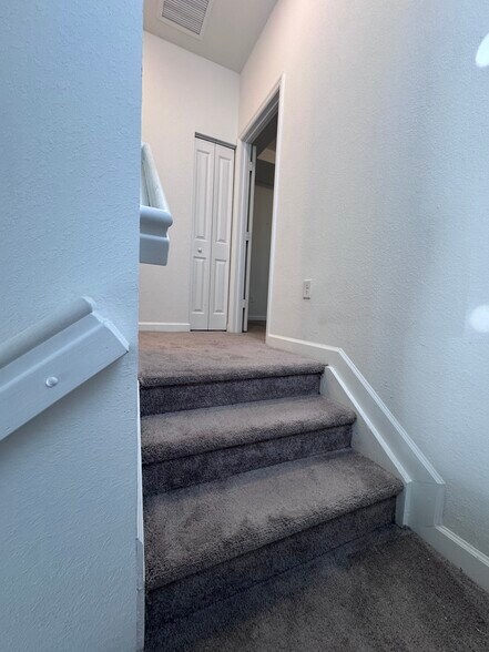 Stairs - 11852 SW 245th Ter