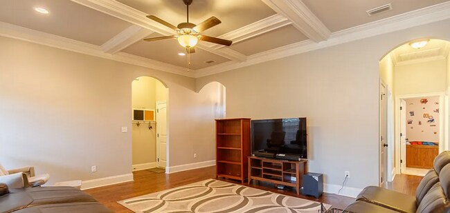 Building Photo - Southern Comfort Living: Your Dream Rental Home in Valdosta, Georgia