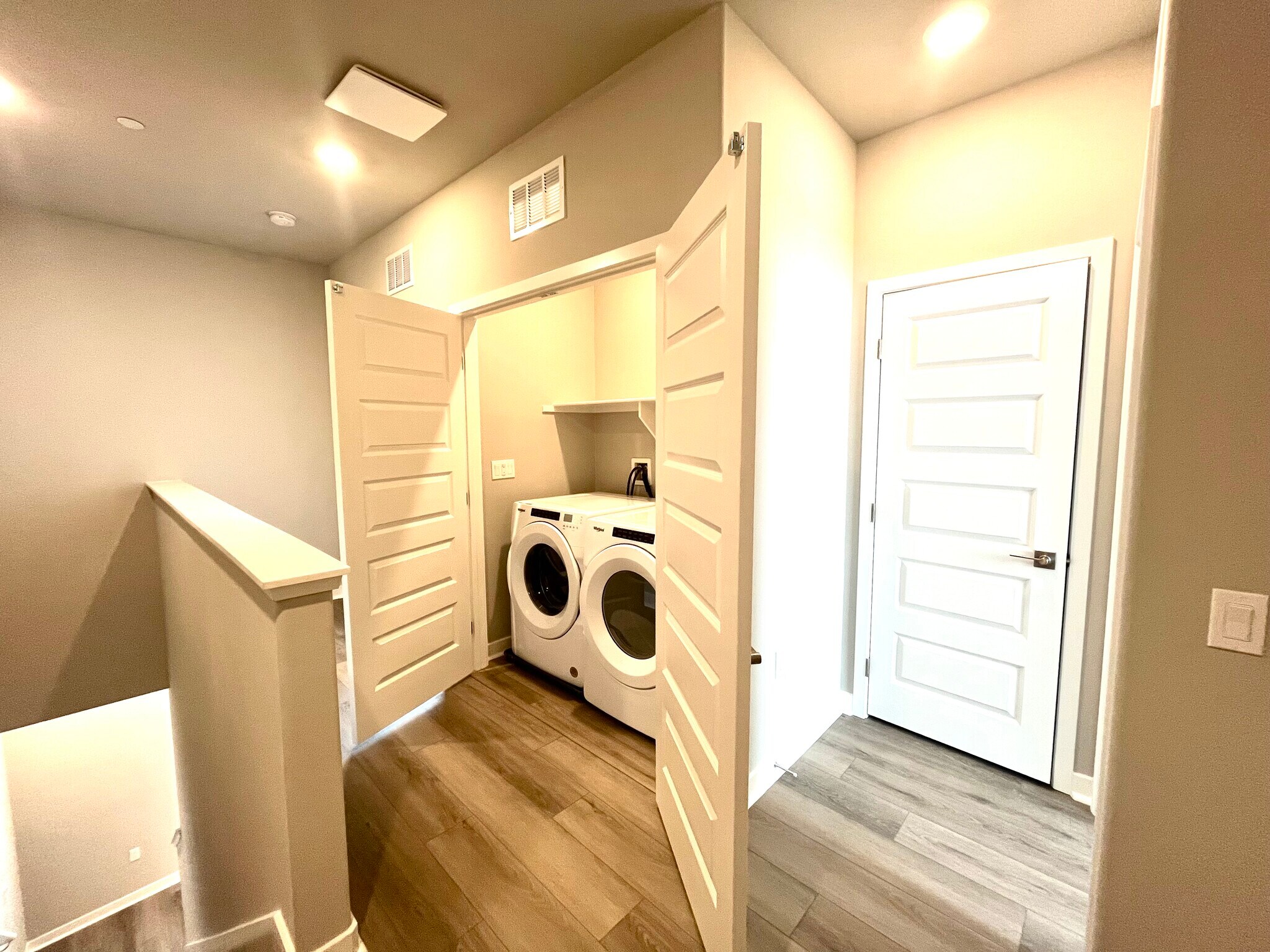 Building Photo - 1475 Sandbar Ln