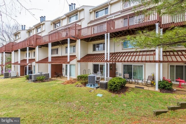 Building Photo - 18269 Leman Lake Dr