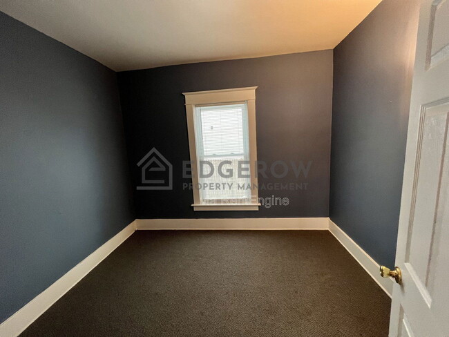 Building Photo - 719 Stocking Ave NW