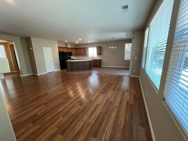 Building Photo - 7827 Morgan Pointe Cir
