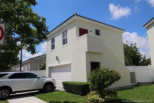 Building Photo - 9435 SW 170th Path