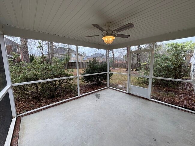 Building Photo - 113 Winning Ticket Dr