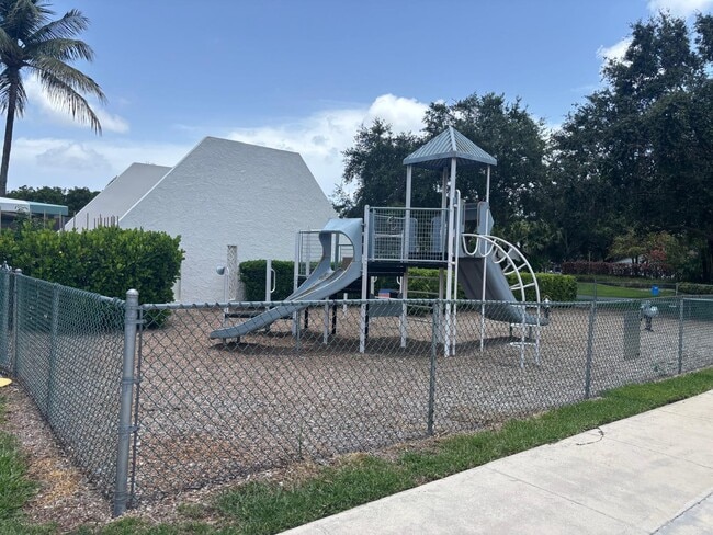 Building Photo - 23343 SW 54th Way