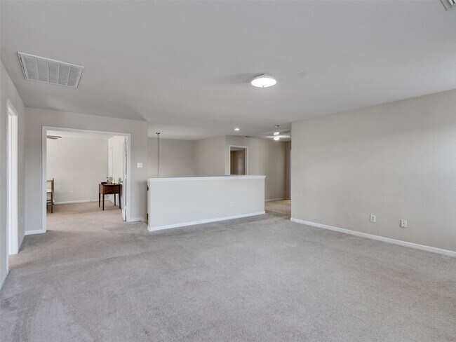 Building Photo - 29650 Legends Green Dr