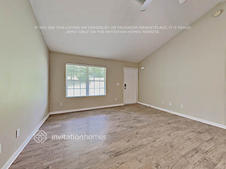 Building Photo - 135 Hidden Brook Trail