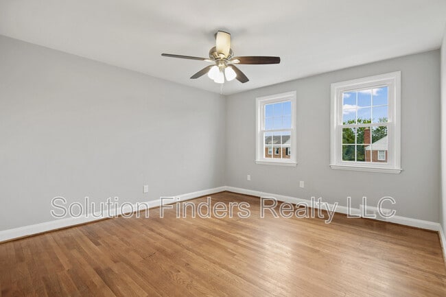 Building Photo - 1812 Edgewood Rd