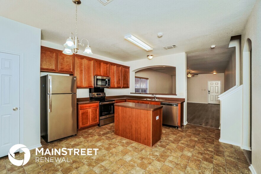 Building Photo - 1027 Caprese Ln