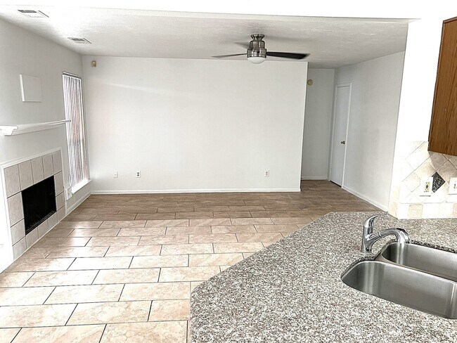Building Photo - 6334 Cape Forward Dr