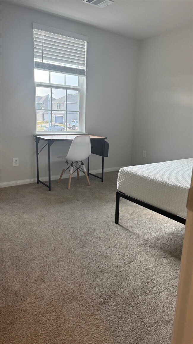 Building Photo - 2344 Green Sturgeon Ct